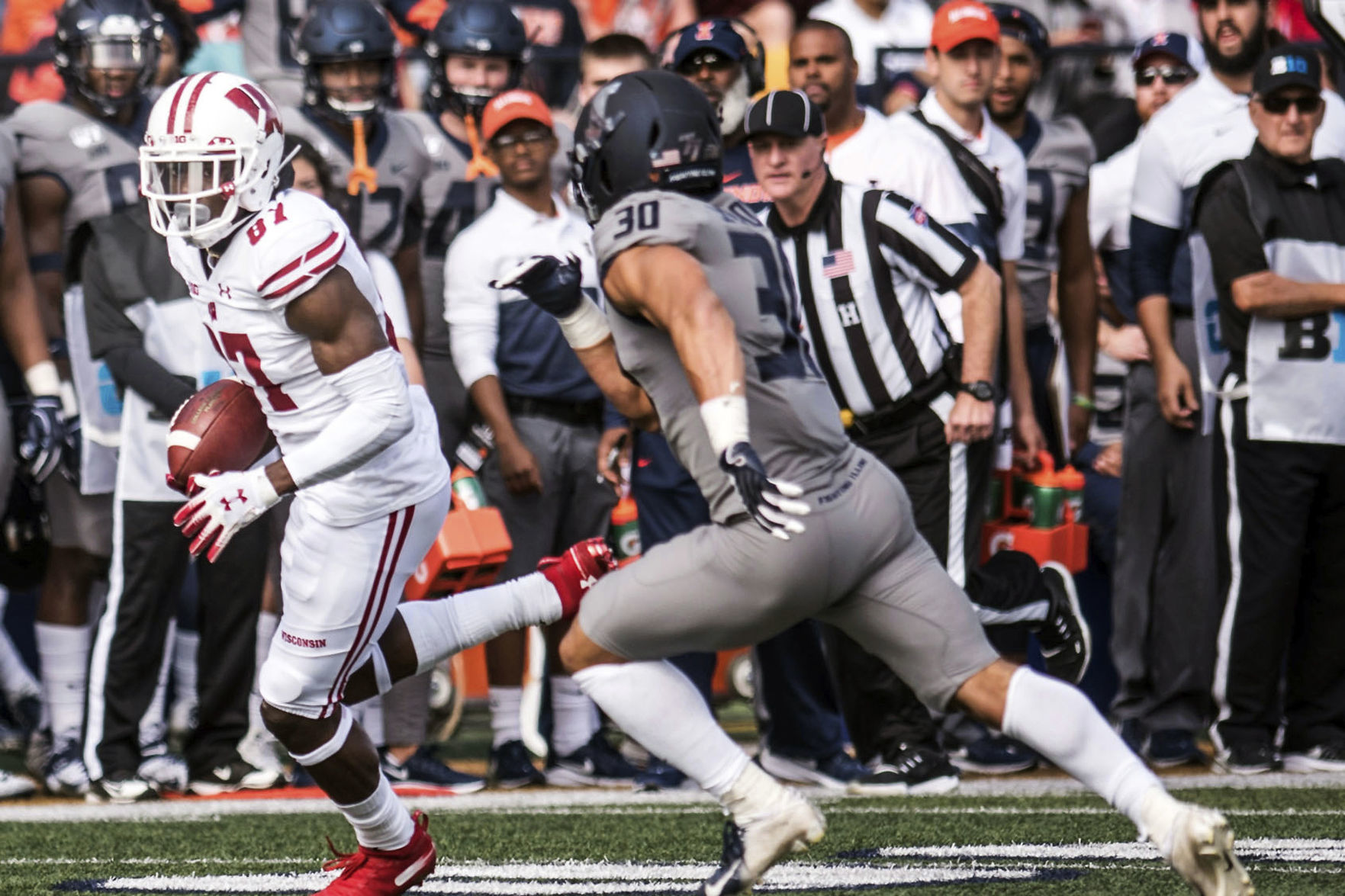 Fighting Illini 24, Badgers 23